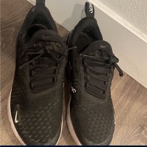 Nike Air Max 270 Size 5.5Y/7.5W